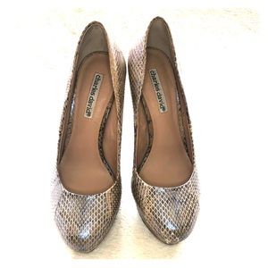 Charles David Snakeskin Platform Pumps 5.5